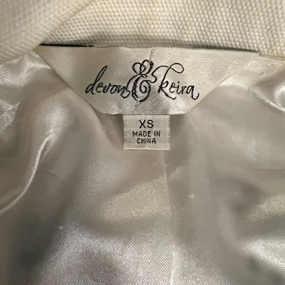 Jacket - Picture 3 of 3
